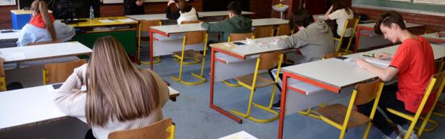 Osmaci, srećno! Sutra počinje probna mala matura, evo precizne satnice i pravila za polaganje