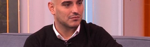 OTAC DARKA LAZIĆA I DALJE KRITIČNO! Pevač se oglasio - evo šta je REKAO!