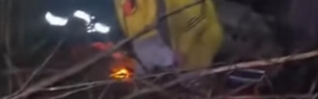 Teška nesreća kod Mionice: Vozilo sa porodicom sletelo u provaliju (VIDEO)