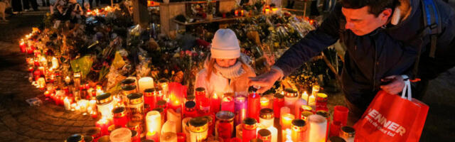 МСП: Ђурић неће присуствовати комеморацији у Швајцарској због лоших временских услова