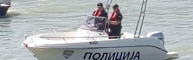 Policija traga za muškarcem koji je nakon proslave na Umki ušao u Savu i nestao