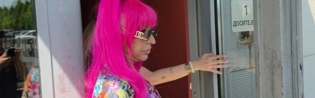 "NATERALI SU ME!" Zorica Brunclik stigla na snimanje "Pinkovih zvezda", a svi gledaju u jedan detalj