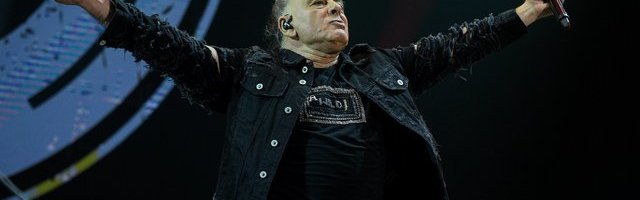 “PARNI VALJAK” PORUČUJE: Ne daj se, pevaj pesme ljubavne