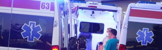 Žena udarila kolima mladića, pozlilo joj nakon udesa