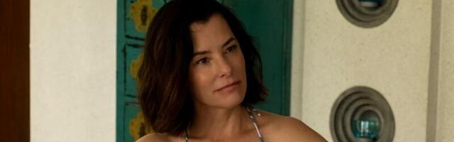Crveni nokti 2025. Parker Posey u seriji „The White Lotus“