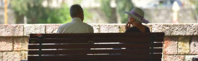 Fond PIO: Penzioneri u Pirotu na meti prevaranata – nude solidarne pakete, ali uz doplatu
