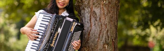 KLAVIR ZAMENILA HARMONIKOM, A JAPAN SRBIJOM! Japanka Fumiko Knežević preselila se u Srbiju zbog muzike, a onda je postala SRPSKA SNAJKA