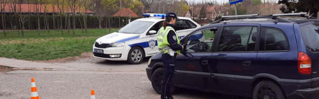 SRBIMA JE OVO BANALNO, ALI KAD IH POLICIJA UDARI PO DŽEPU, VIŠE SE NE SMEJU: Ovi prekršaji koštaju 1.500 evra!