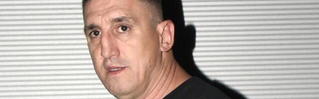 "NAPRAVI MI SINA": Šok u emisiji uživo, Kristijan dogovara intimne odnose pred kamerema sa starletom