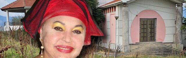 Esma Redžepova usvojila 47 sinova, vila je sada napuštena i opustošena: Zbog ovoga je odgajala samo mušku decu