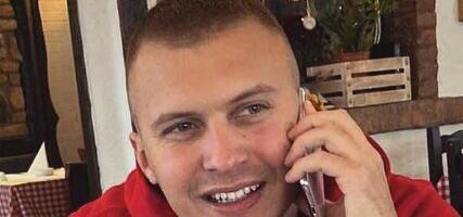 PRESUDA PROMENILA SVE: Stefan Karić okrenuo leđa porodici, napustio dom sa koferima u rukama nakon što je osuđen!