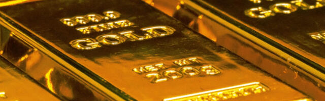 Цена злата порасла на 4.850 долара по унци након вести о отварању Ормузa