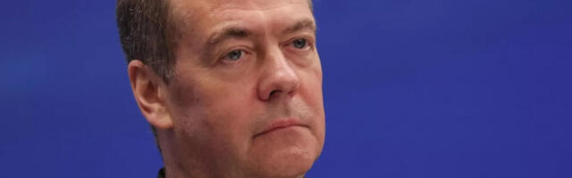 Медведев: Пашињан гура Јерменију путем бандеровске Украјине