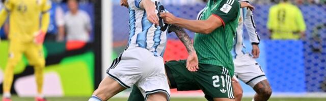 VAR „prespavao“ Mesijev start? Analitičari se slažu – Argentinac je morao dobiti crveni karton