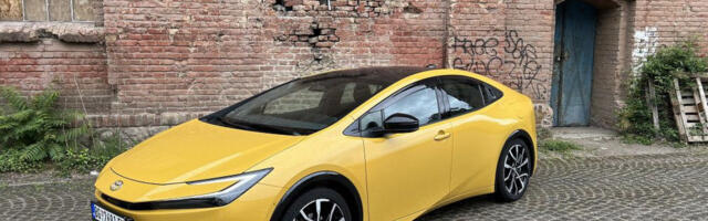 Žuti NLO iz Japana: Vozili smo novu generaciju hibridnog modela Toyota Prius