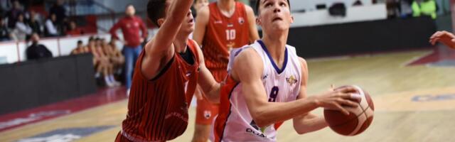 Sjajni Bogdan Zekavica vodio kadete Čačka 94 do pobede u Kragujevcu