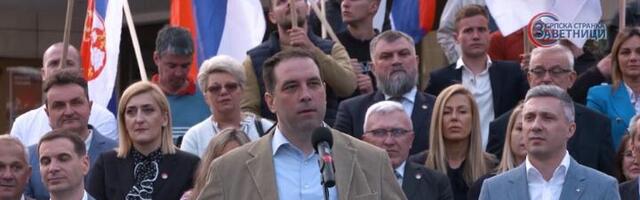 Ćutanje oko KiM, ali i pada nadstrešnice: Funkcioner napustio Zavetnike, pa se izvinio građanima