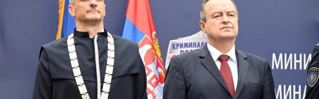 Dačić novim policajcima: Bez jake policije nema ni jake države (FOTO)