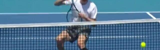 Bublik dominirao u Hong Kongu: Prvi trofej u 2026. i skok u top 10 na svetu