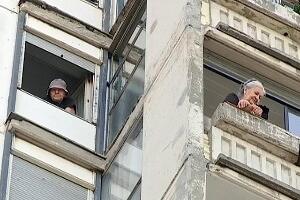 Стари и сами "заробљени" у вишеспратницама, како комшије могу да помогну