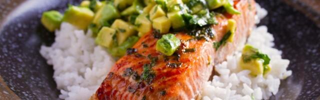 Kako da pripremite savršeni filet lososa u tiganju