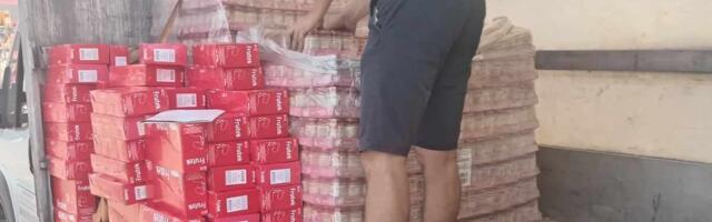 Razvojni klub “250 Cenepik” podelio 2 tone kašica i sokića za bebe u Nišu