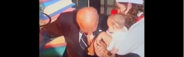 Jeziva proslava Noći veštica: Bajden grizao bebe (VIDEO)