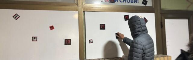 Građani u Nišu pružili podršku Dijani Hrki: „1.11:52“ na vratima SNS-a