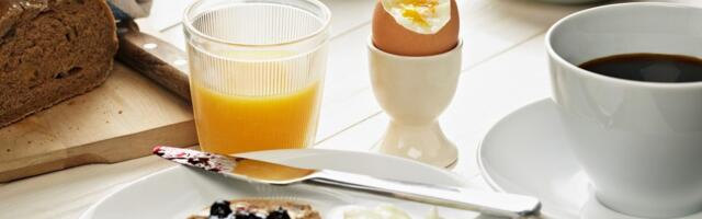 Endokrinolog savetuje ljude starije od 50 koje namirnice da dodaju u ishranu: Jedna je ključna i dostupna