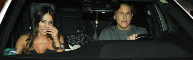 "OSEĆALA SAM SE KAO NEKA MAŠINA, KOJA IDE, RADI, DONOSI NOVAC..." Velika ispovest Sandre Afrike o raskidu s Mikišom: Želela sam dete, a on mi je rekao...