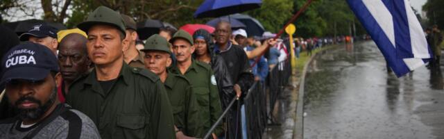 "CELA ZEMLJA SE DIGLA NA NOGE" Velike demonstracije na Kubi zbog američkog napada na Venecuelu, traže HITNO oslobađanje Madura! (FOTO/VIDEO)