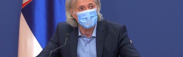 Dr Pelemiš: Maske nositi i na otvorenom, one treba da budu sastavni deo garderobe