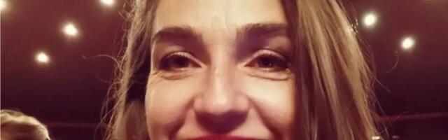 Da li je prepoznajete? Glumila u "Selo gori, a baba se češlja, danas je prva srpska stend-ap komičarka.