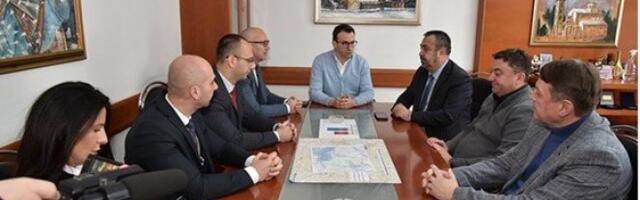 Petković u Zubinom Potoku sa predstavnicima Srba sa КiM: Važno da sačuvamo mir i jedinstvo