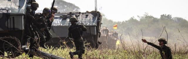 Počelo je! Amerika dovukla 50.000 vojnika, poznato šta je cilj - svet drhti od straha, svi čekaju naređenje Trampa