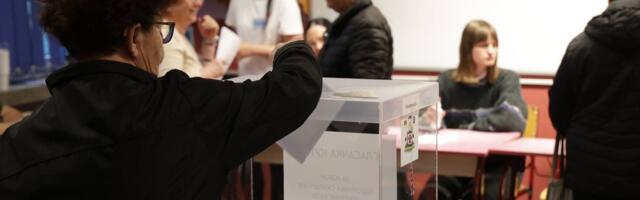 Opozicija kritikuje izmene izbornih zakona, vlast ih brani