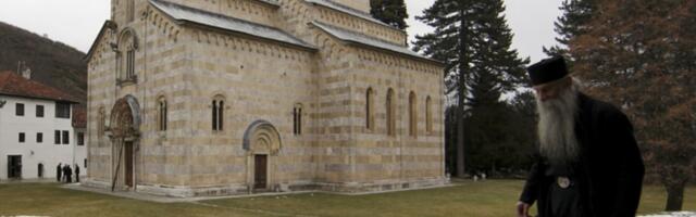 Епархија рашко-призренска:нови радови у заштићеној зони Високих Дечана