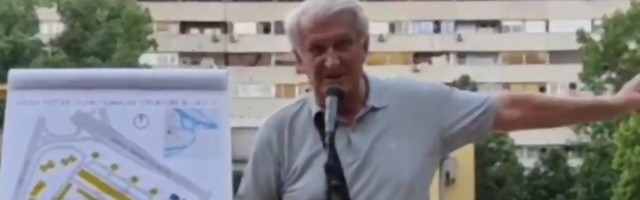 Leći ću pod mašinu i neka me pregaze - Dragan sa Novog Beograda se najhrabrije bori na protestu u bloku 37