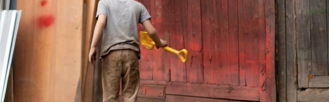 Nebojša ima 12 godina i dao je oglas za posao o kojem priča cela Srbija - radi sve što može da bi pomogao roditeljima