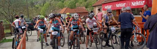 U Borču održana prva trka za Kup Srbije u planinskom biciklizmu