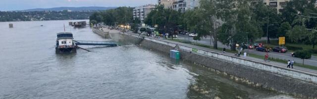 Kineski državljanin pao sa pontona u Novom Sadu i nestao u Dunavu