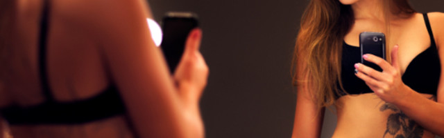 Gde izgledamo realnije u ogledalu ili na fotografiji