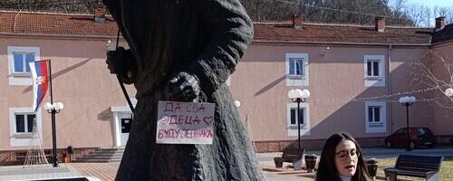 Danas se obeležava Dan srpskog jedinstva u Gadžinom Hanu, meštani kažu svojevrsna “ćacijada”