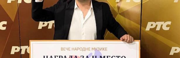 "OVU NAGRADU POSVEĆUJEM ŠABANU ŠAULIĆU!" Emir Habibović najveće iznenađenje Sabora narodne muzike: Osvojio drugo mesto, a rečima je sve ostavio bez teksta...
