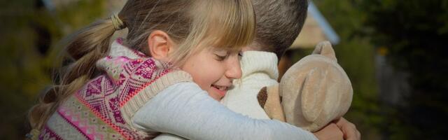 Ove 4 osobine imaju hladni i emotivno distancirani očevi: Na decu utiče više nego što mislite