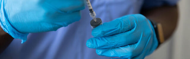 Prvi pacijent iz Srbije otputovao u Moskvu da primi rusku vakcinu protiv raka: Ovo su detalji