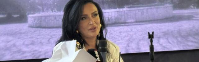 KUMA DRAGANA LAZIĆA NA DRUGOM KRAJU SVETA SAZNALA TUŽNU VEST! Andreana Čekić ne dolazi sebi od tuge!