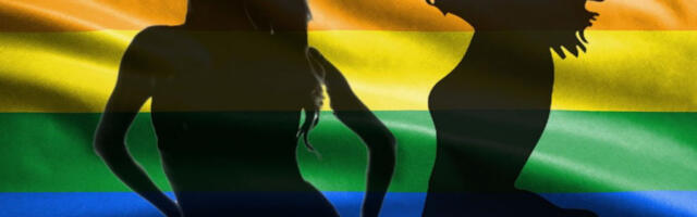 SANDRA BESRAMNO LJUBI NOVU DEVOJKU! Manekenka u strasniom zagrljaju zanisne brinete, GORE DRUŠTVENE MREŽE!