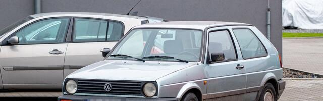 Imate li neki od ovih automobila u garaži? Ovim modelima iz 80-ih i 90-ih jako raste cena