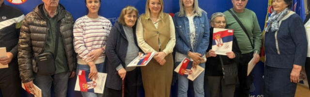 ​Београд: решено стамбено питање за 10 породица избеглица